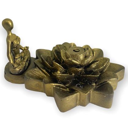 Imagem de Incensário cascata Flor de Lotus pontudo Yoga dourado 7 cm em resina - 47203