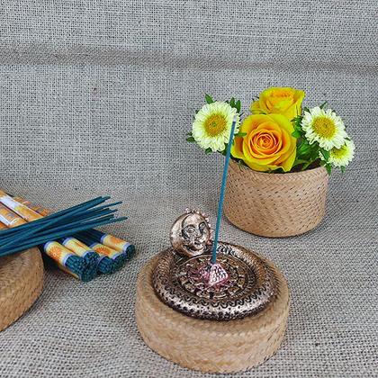 Imagem de Incensario Pratinho Porta Incenso Sol E Lua Dourado Resina