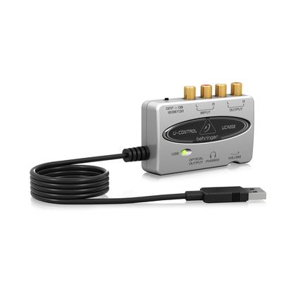 Imagem de Interface de Áudio Behringer U-Control UCA 202