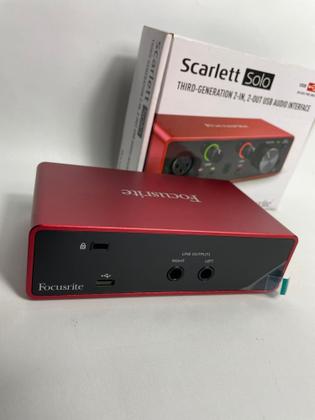 Imagem de Interface de áudio Focusrite Scarlett Solo 3ª geração Cod 18333