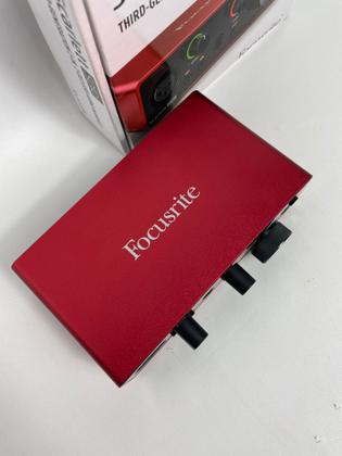 Imagem de Interface de áudio Focusrite Scarlett Solo 3ª geração Cod 18333