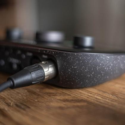 Imagem de Interface De Áudio Focusrite Vocaster Two