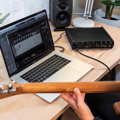 Imagem de Interface De Áudio Ik Multimedia Axe I/O