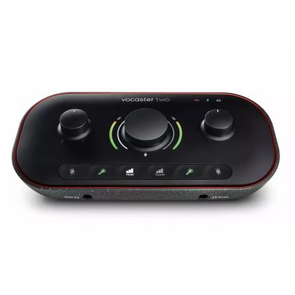 Imagem de Interface focusrite vocaster two studio kit para podcast