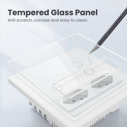 Imagem de Interruptor 4 Botões 4x4 Preto com Tomada Touch Wi-fi Tuya