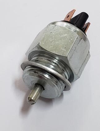 Imagem de Interruptor de luz de ré Ford Cargo, caminhões VW Volkswagen MRF 7534