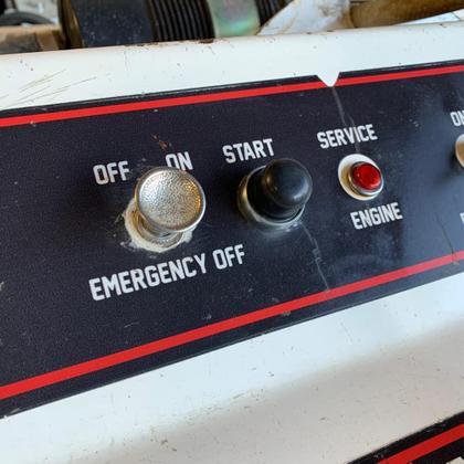 Imagem de Interruptor de partida momentâneo com botão de pressão Ampper 12V (pacote com 3)