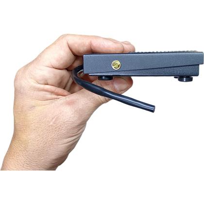 Imagem de Interruptor de Pedal Comando Pedaleira Metal 10a Sem Proteção 1na+1nf Bivolt