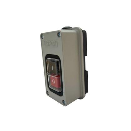 Imagem de Interruptor de Tecla Trifásico 30A CS-103 Com Passa Cabos MarGirius