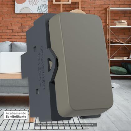 Imagem de Interruptor Intermediário Four Way MarGirius B3 Argila