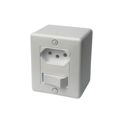 Imagem de Interruptor Simples 1 Tecla Com Tomada 3 Pinos 6/10A 250V