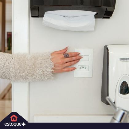 Imagem de Interruptor Simples Tomada 10a 4x2 Branco Linha Beleze Enerbras