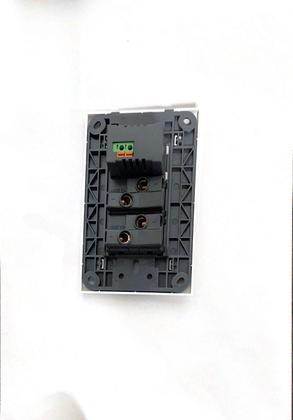 Imagem de Interruptor Tomada 2 Usb De Parede Universal Bivolt 2.1A 5V