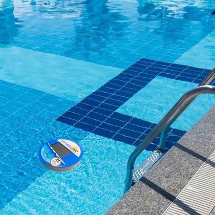 Imagem de Ionizador Solar Flutuante Para Piscinas De Até 30 Mil Litros