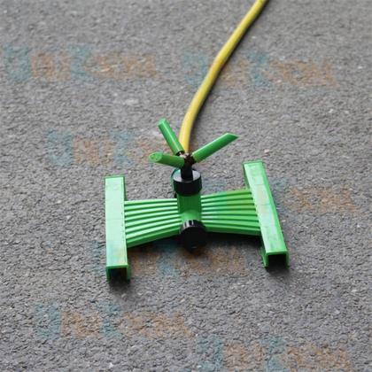 Imagem de Irrigador Jardim Jardinagem Giratório 3 Jatos Irrigação Plástico