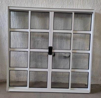 Imagem de Janela Quadriculada 4 Folhas Vidro - Alumínio Branco - Linha 18 Modular