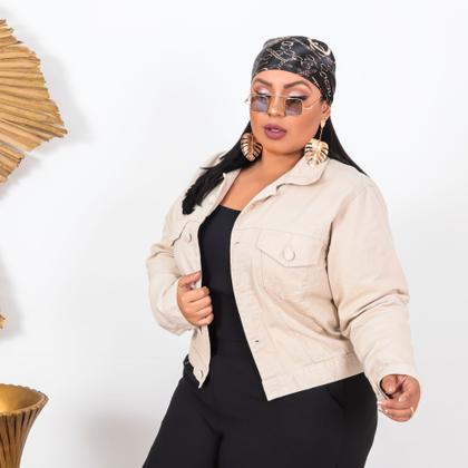 Imagem de Jaqueta Feminina Plus Size Botão Encapado Tendência Da Moda