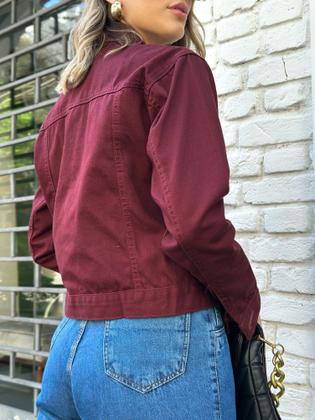 Imagem de Jaqueta Jeans Feminina Botão Encapado Tendência Da Moda