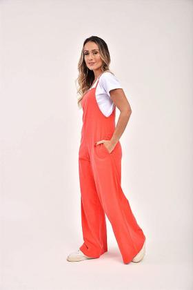 Imagem de Jardineira de Malha Estonada - Conforto e Estilo para Revenda