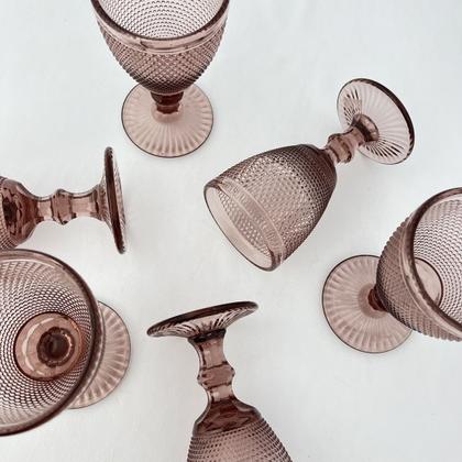 Imagem de Jogo 06 Taças de Água Bolinha em Vidro Marsala Roxa 230ml