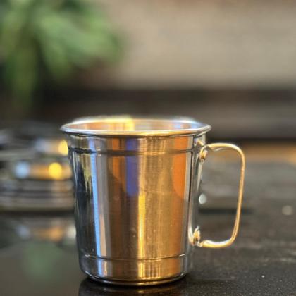 Jogo 10 Caneca Copo De Chopp Em Aluminio 700 ml Com Alça - Mania de Alumínio Imagem de Jogo 10 Caneca Copo De Chopp Em Aluminio 700 ml Com Alça