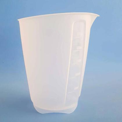 Imagem de Jogo 3 Copos Medidores de Plástico 500ml com Bico Dosador