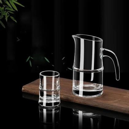 Imagem de Jogo 4 Copo 25ml Com Jarra 110ml Shot Tequila Whisky Licor Saque Cachaça