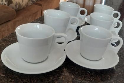 Imagem de Jogo 6 xícaras de Café e Chá com pires ,190ml Cabo prático - Porcelana branca