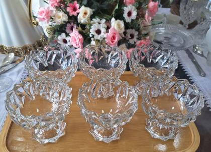 Imagem de Jogo de 06 taças para sobremesa em vidro lapidado com 250 ml