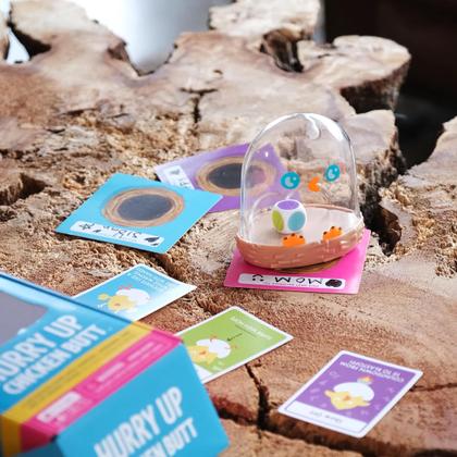 Imagem de Jogo de cartas Exploding Kittens Hurry Up Chicken Butt 2-6 jogadores