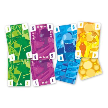 Imagem de Jogo de Cartas Pass Pass PaperGames - Diversão e Estratégia