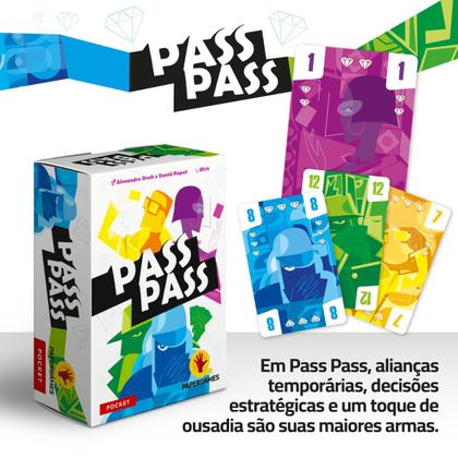 Imagem de Jogo de Cartas Pass Pass PaperGames - Diversão e Estratégia
