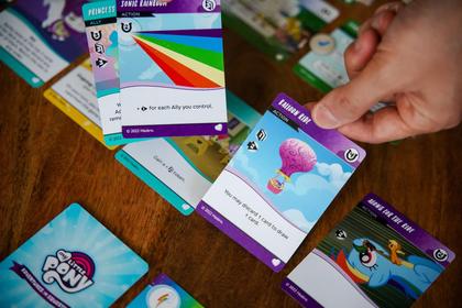 Imagem de Jogo de construção de decks Renegade Game Studios My Little Pony
