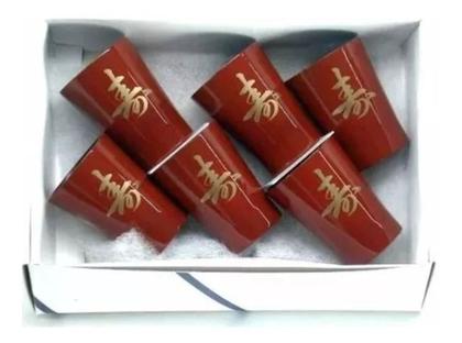 Imagem de Jogo De Copos Saquê 6 peças Com Ideograma Japonês Vermelho