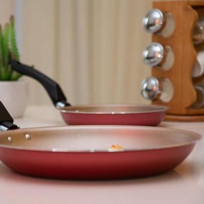 Imagem de Jogo de Frigideiras 3 Peças Antiaderente Francesa 24cm/18cm com Espátula Excelente Qualidade Prol-lar