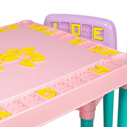 Imagem de Jogo de Mesa e Cadeiras Infantil Educativa Conjunto Com 1 Mesa e 2 Cadeiras Rosa Para Crianças Mesinha Didática Menina Com Alfabeto e Números Tritec