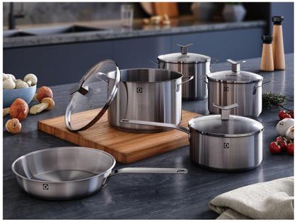 Imagem de Jogo de Panelas Electrolux Inox Prata - Fundo Triplo 5 Peças A18778801