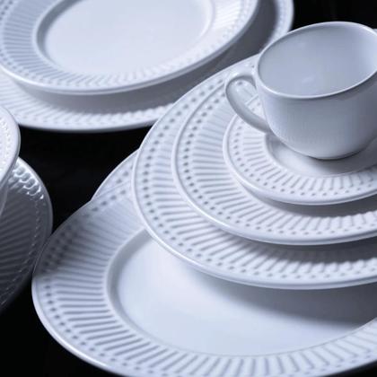 Imagem de Jogo De Pratos Raso Jantar Refeição 26Cm Kit 4 Peças Roma