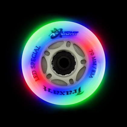 Imagem de Jogo de Rodas Traxart LED X-Light 70mm/83A FA-462