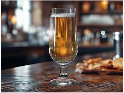 Imagem de Jogo de Taças para Cerveja de Vidro 310ml 4 Peças Ruvolo Brasil