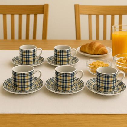 Imagem de Jogo De Xícaras De Porcelana Com Pires Para Café Mesa Posta