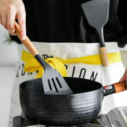 Imagem de Jogo Kit 12 Peças Utensílios De Cozinha De Silicone Cabo Madeira Decoração Livre BPA