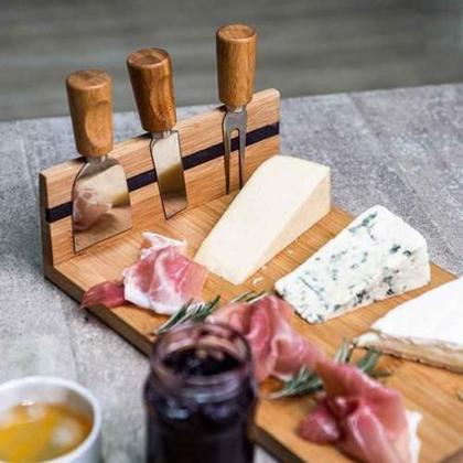 Imagem de Jogo Tábua De Queijo Com 04 Facas Ecokitchen - Mimo Style