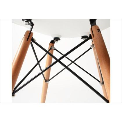 Imagem de Kit 02 Cadeiras Eiffel Charles Eames em ABS Branca com Base de Madeira DSW