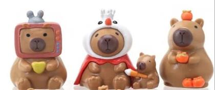 Imagem de Kit 06 Miniatura Capivara Bonitinha Boneco Animes