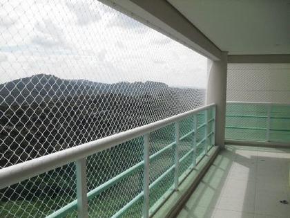 Imagem de Kit 1.10x2.40 De Redes De Proteção Para Crianças E Gatos