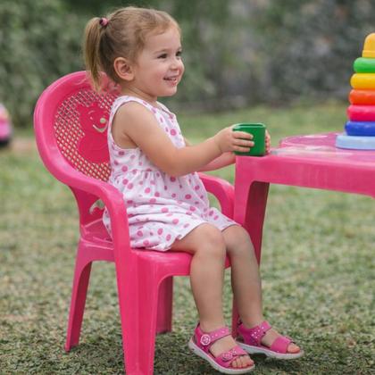 Imagem de Kit 1 Mesa e 2 cadeira Infantil Rosa Perfeita Para Crianças Brincar, Estudar e Comer Antares