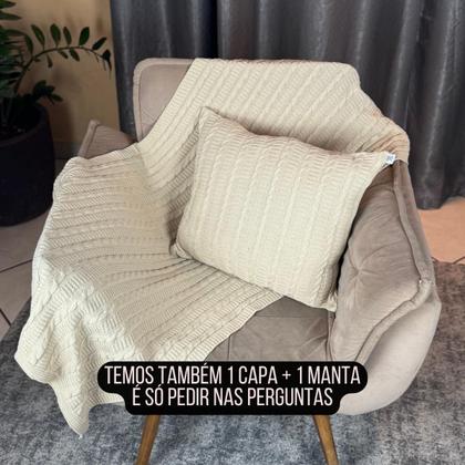 Imagem de Kit 1 Peseira Super Luxo Para Cama Queen, Poltrona e Sofá 230cm x 60cm com 2 Capas de Almofada em Tricot  Modelo Premium Costura Mágica.