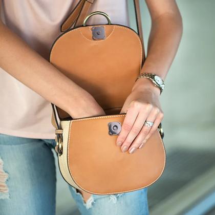 Imagem de Kit 10 Botões Magnéticos 14mm Fecho Imantado Bronze P/ Costurar imã