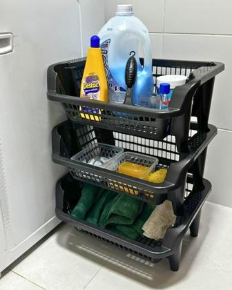 Imagem de Kit 10 Cesto Plástico Expositor Empilhável Preto 16 Litros
